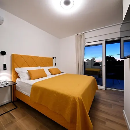 Nostro Porto With Pool Villa Kožino