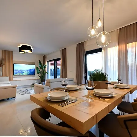 Villa Nostro Porto With Pool