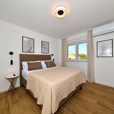 Nostro Porto With Pool Villa