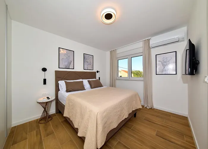Nostro Porto With Pool Vila