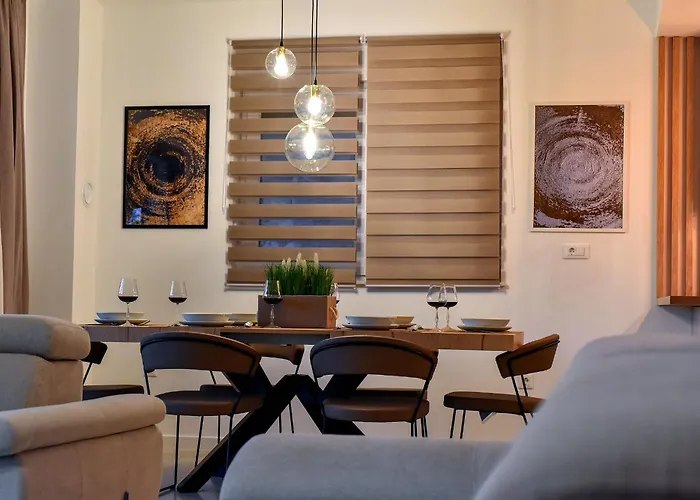 Nostro Porto With Pool