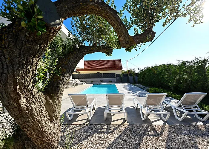 Nostro Porto With Pool